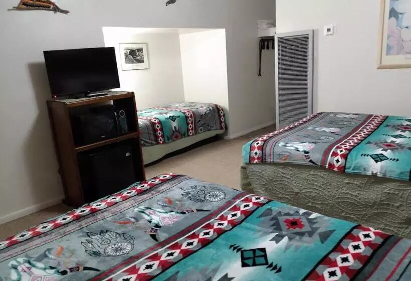 Mokee Motel