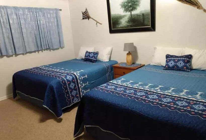 Mokee Motel