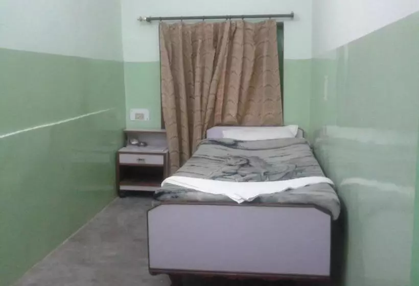 Radiant Ymca Tourist Hostel