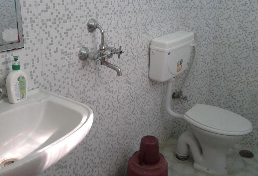 Radiant Ymca Tourist Hostel