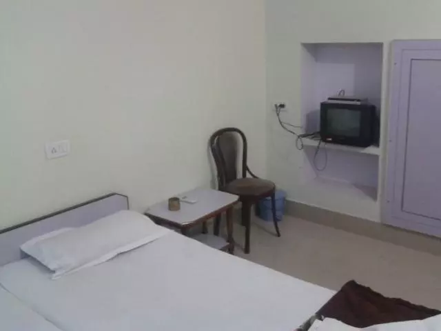 Radiant Ymca Tourist Hostel