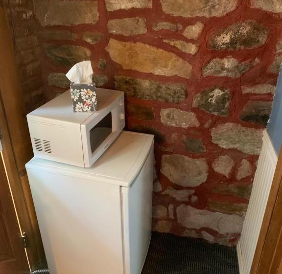 Sugarloaf Mountain Motel