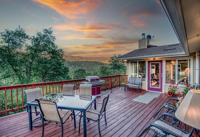 مبيت وإفطار A Bed Of Roses