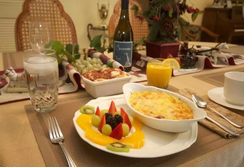 ベッドアンドブレックファースト The Eden House Vineyard