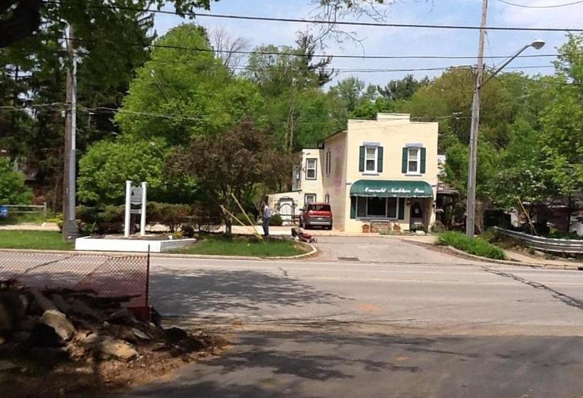 Emerald Necklace Inn Bed And Breakfast