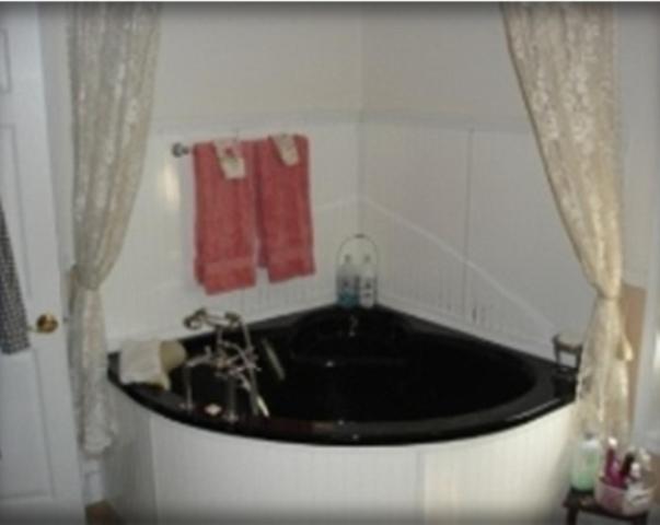 Emerald Necklace Inn Bed And Breakfast