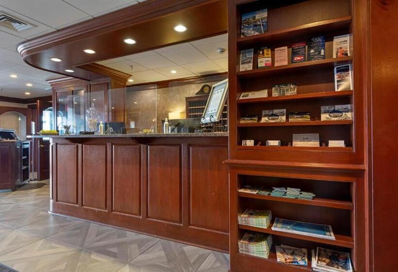 Union Bluff Hotel & Meeting House