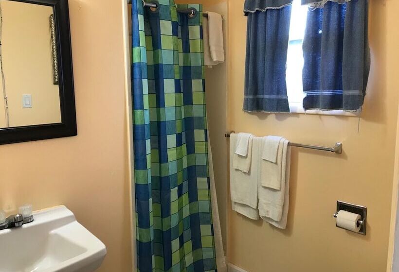 汽车旅馆  Blue Mountain