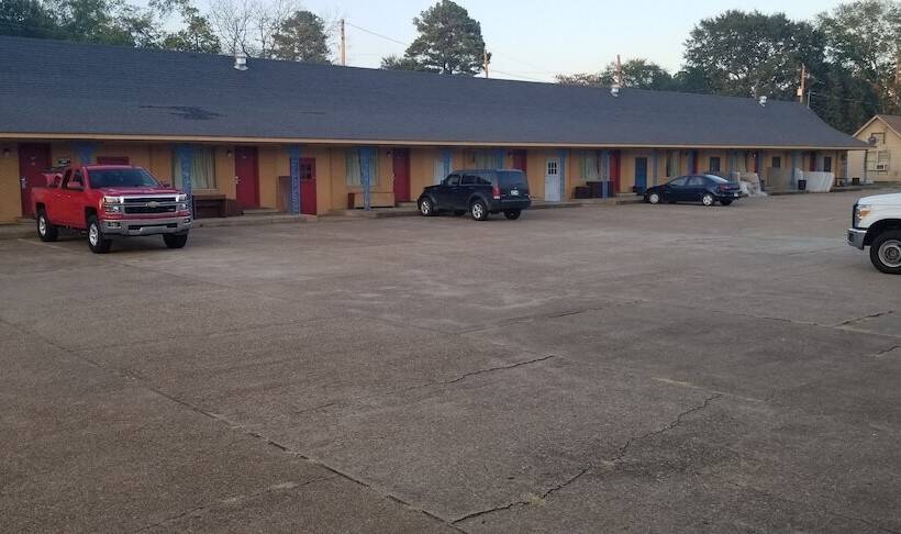 모텔 Budget Inn Magnolia