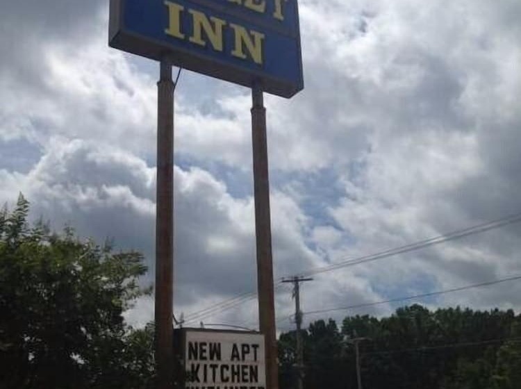 모텔 Budget Inn Magnolia