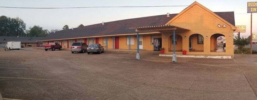 모텔 Budget Inn Magnolia