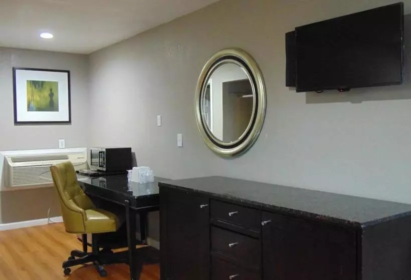 مُتل Budget Inn Lake Oroville