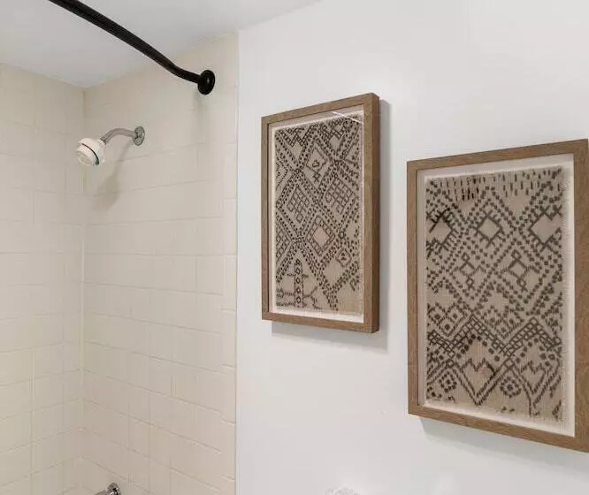 Motelli Candlewick Inn And Suites