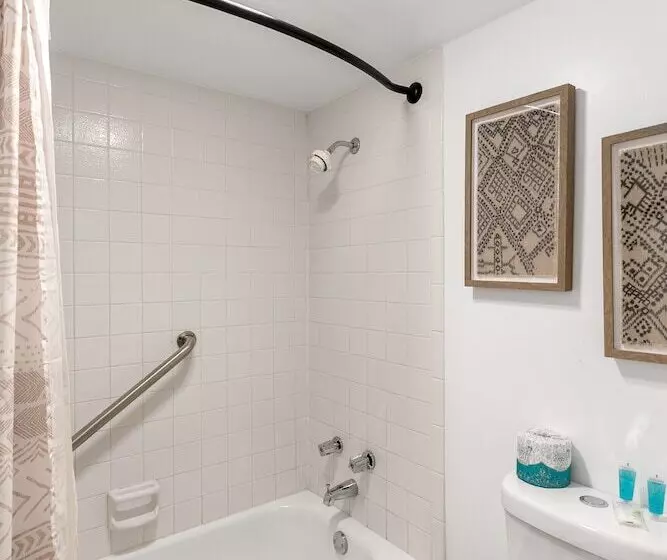 Motelli Candlewick Inn And Suites