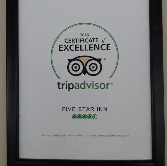Motelli Five Star Inn