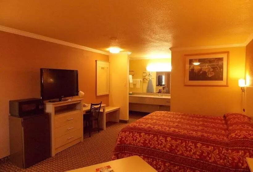 モーテル River Valley Motor Inn