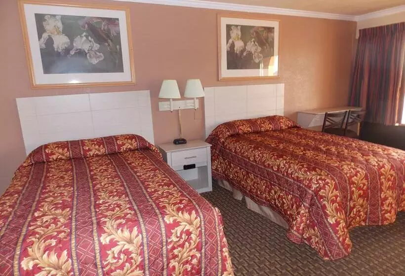 モーテル River Valley Motor Inn