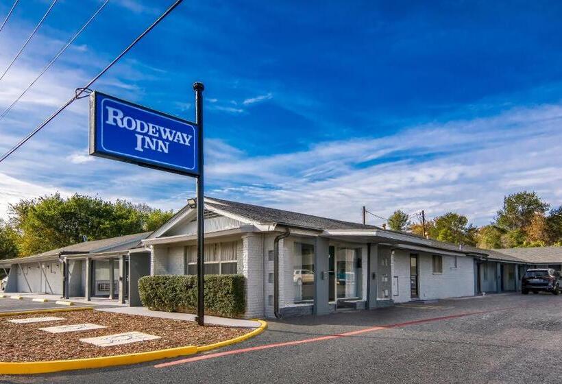 فندق على الطريق Rodeway Inn