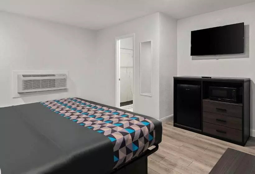Motelli Rodeway Inn