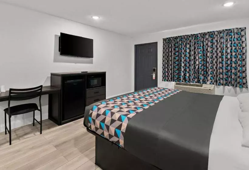 Motelli Rodeway Inn