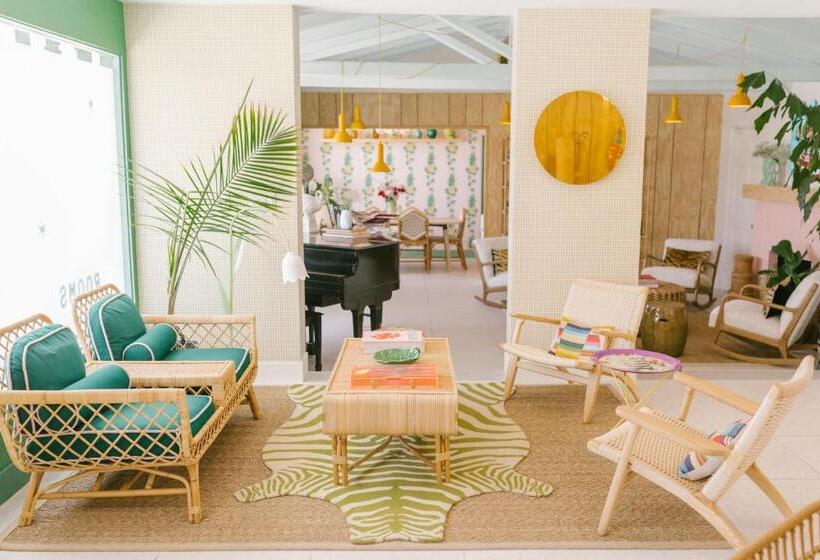 渡假胜地  Les Cactus