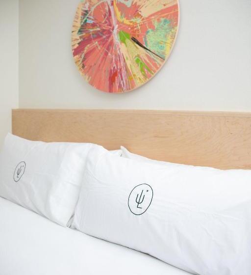 渡假胜地  Les Cactus