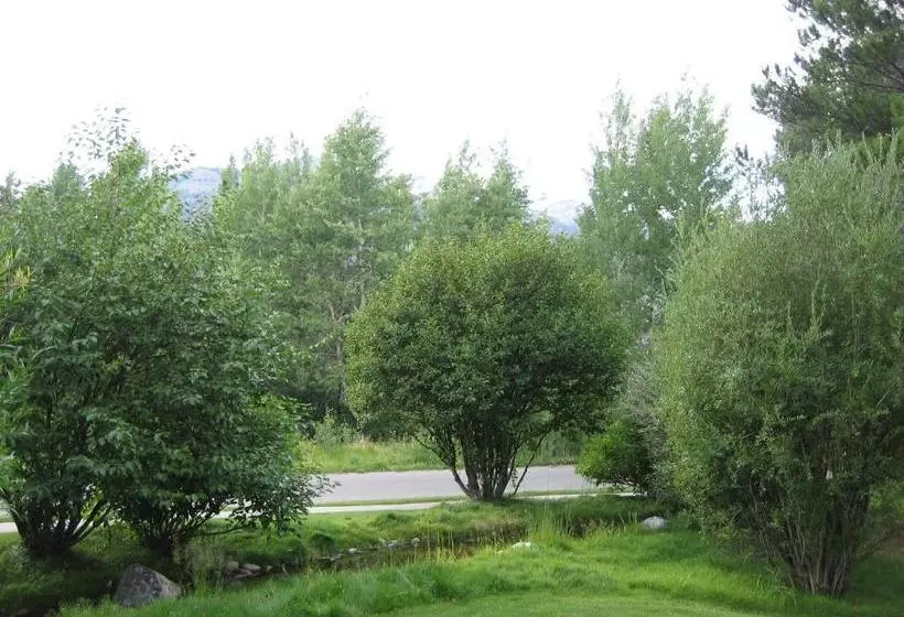 Jhrl   Teton Pines Townhome #20