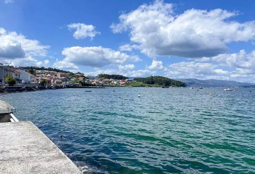 Apartamentos Illa de Arousa Centro 3000