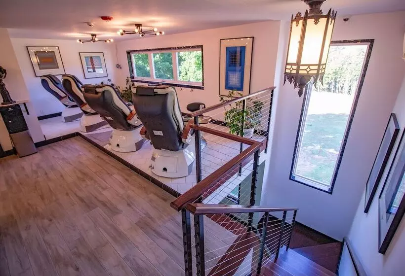 Hotelli Adventure Suites