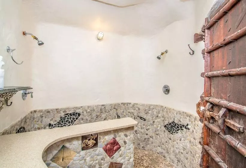 Hotelli Adventure Suites