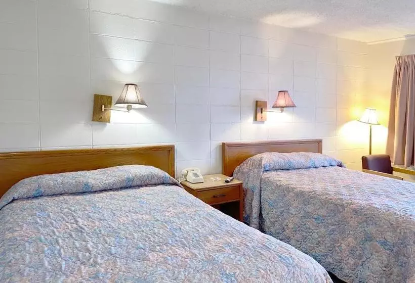 ホテル Deluxe Inn