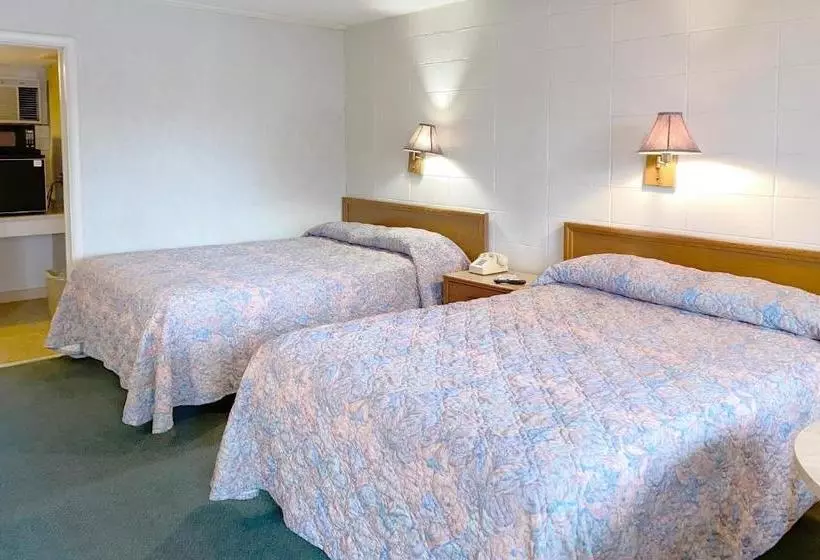 ホテル Deluxe Inn