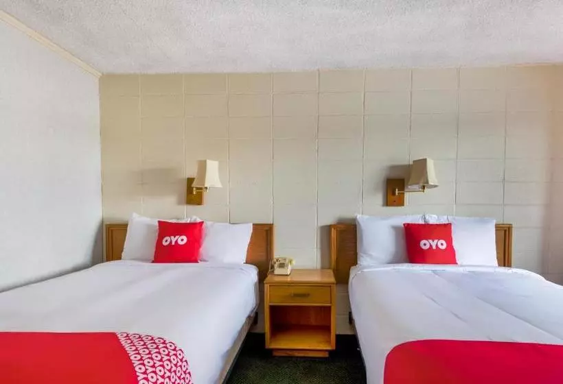 ホテル Deluxe Inn