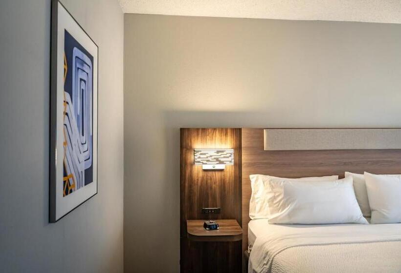 Holiday Inn Express Hotel & Suites West Chester, An Ihg
