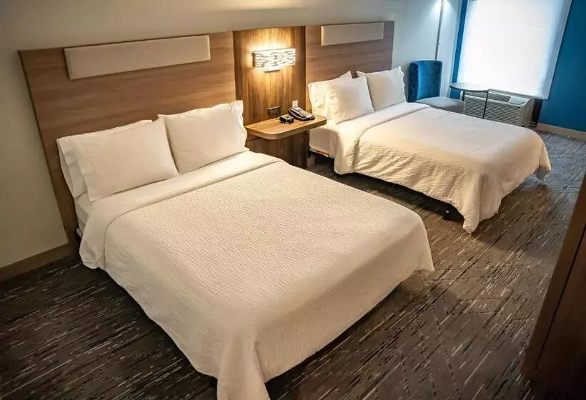 Holiday Inn Express Hotel & Suites West Chester, An Ihg