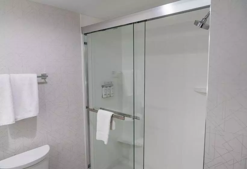 Holiday Inn Express Hotel & Suites West Chester, An Ihg