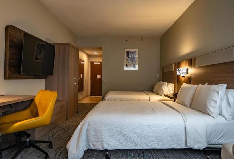 Holiday Inn Express Hotel & Suites West Chester, An Ihg