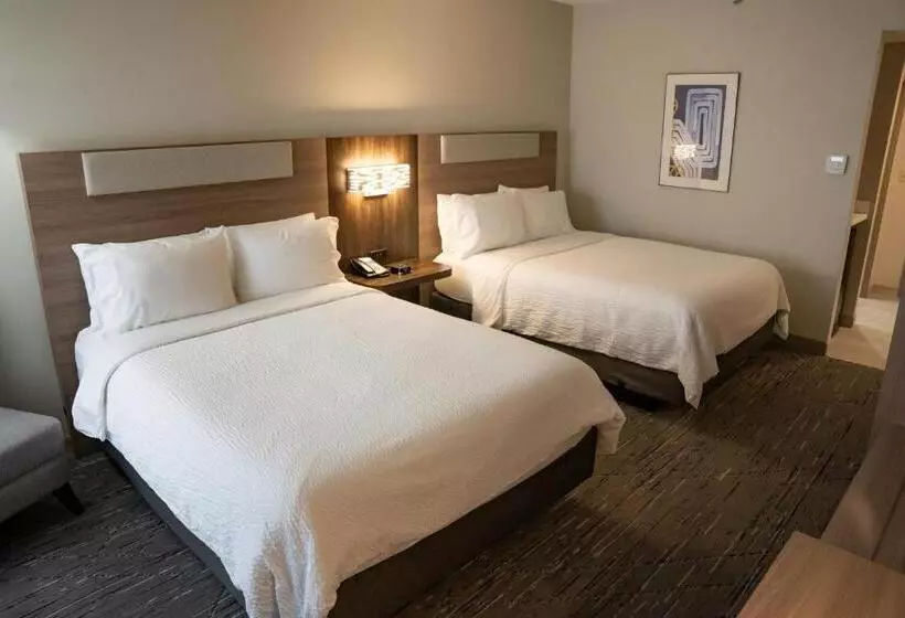 Holiday Inn Express Hotel & Suites West Chester, An Ihg