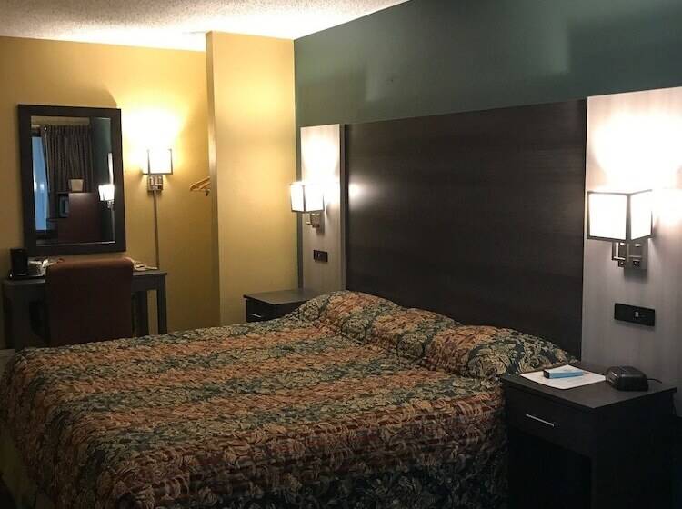 فندق Red Carpet Inn Orchard Park