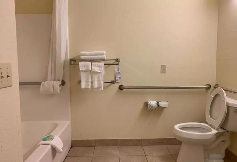 ホテル Rincon Inn And Suites