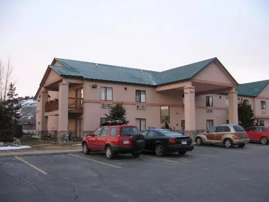 هتل Silver Inn