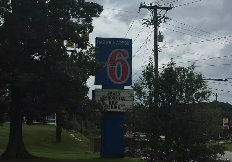 Motel 6nashville, Tn  Airport
