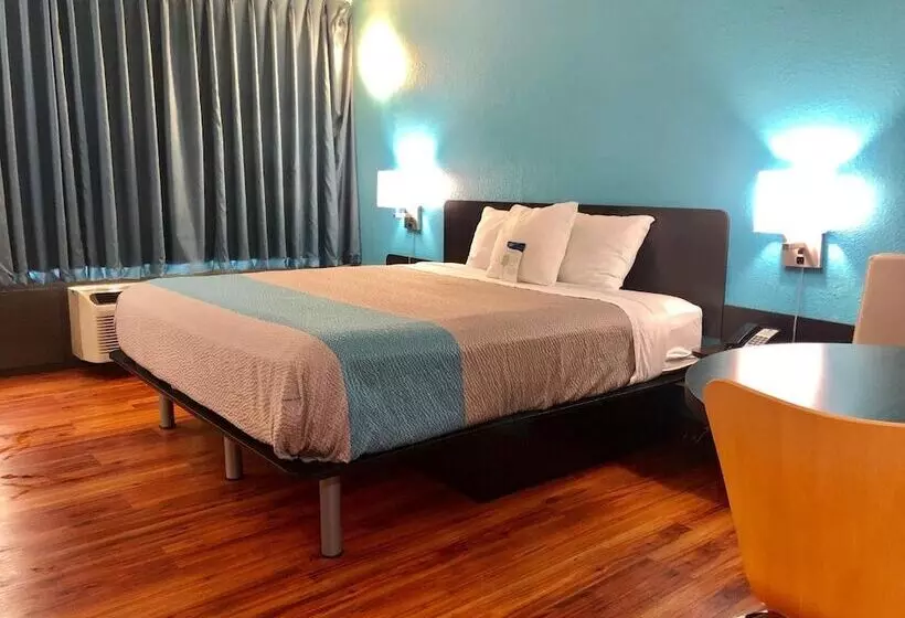 Motel 6nashville, Tn  Airport