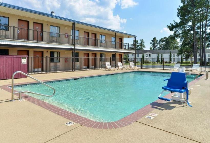 モーテル Americas Best Value Inn Kinder