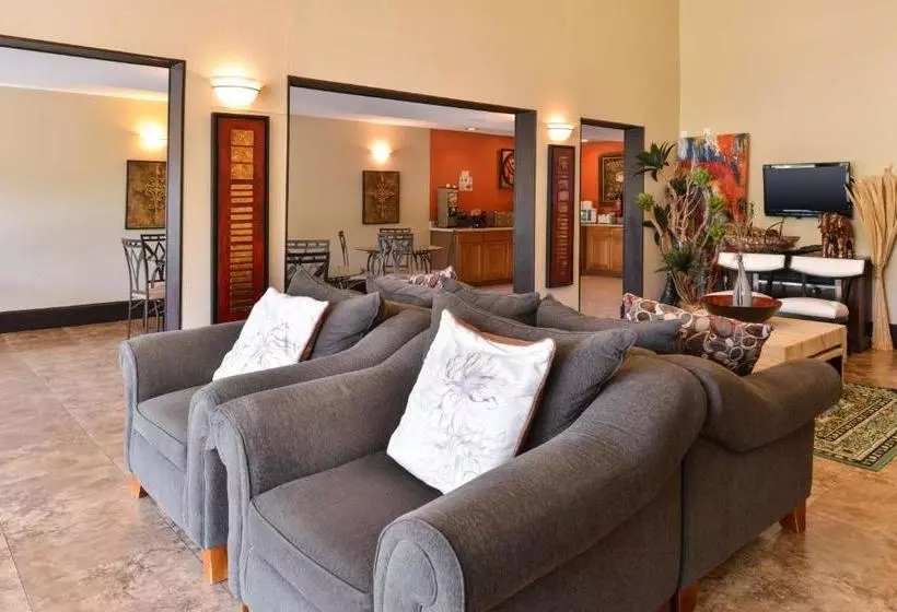 مُتل Americas Best Value Inn Kinder