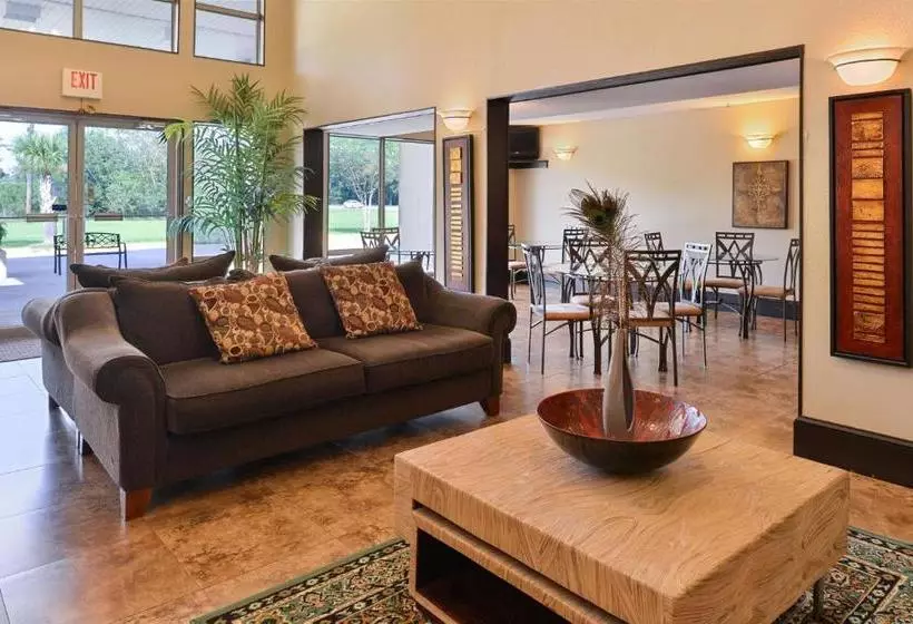 مُتل Americas Best Value Inn Kinder