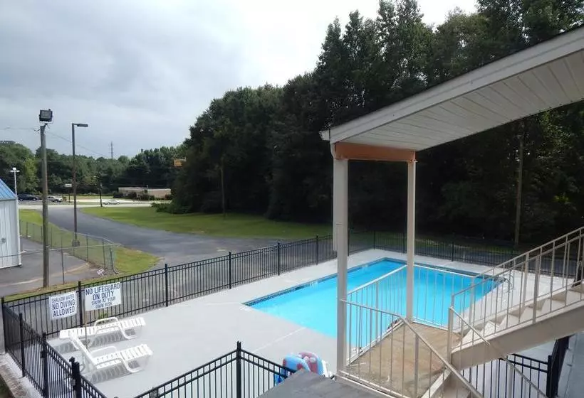 モーテル Magnolia Inn Laurens