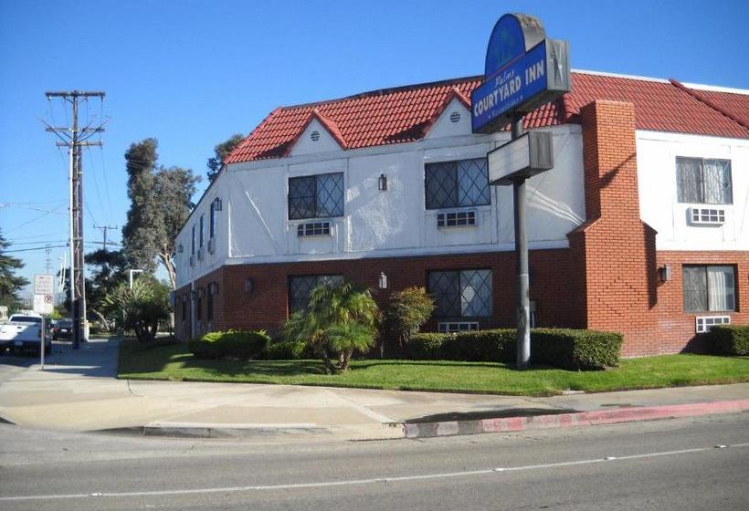 فندق على الطريق Palms Courtyard Inn