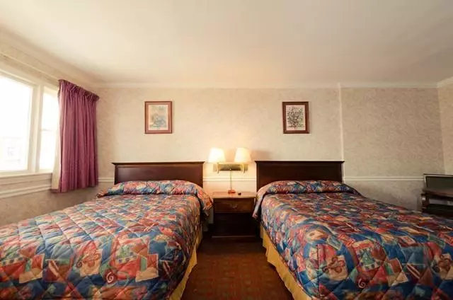 Motelli Rodeway Inn Fairfax
