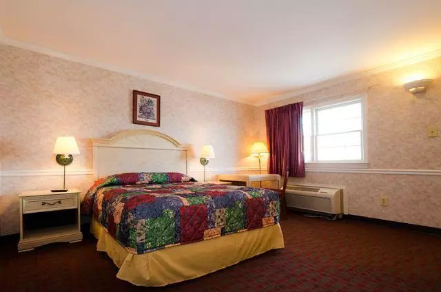 Motelli Rodeway Inn Fairfax